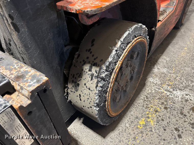 image for item FB5599 Toyota 7FGCU25 forklift