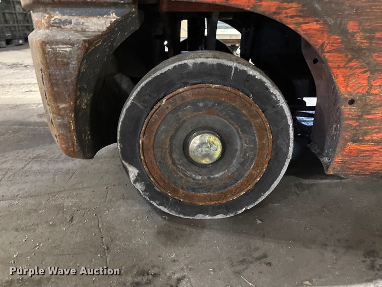 image for item FB5599 Toyota 7FGCU25 forklift