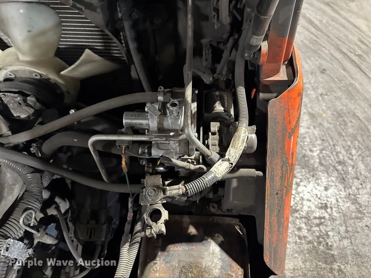 image for item FB5600 Toyota 8FGCU25 forklift
