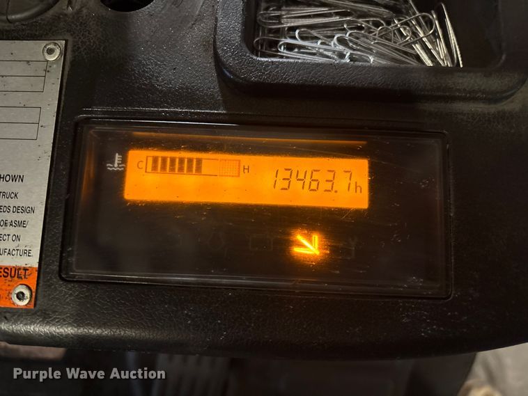 image for item FB5601 Toyota 8FGCU25 forklift