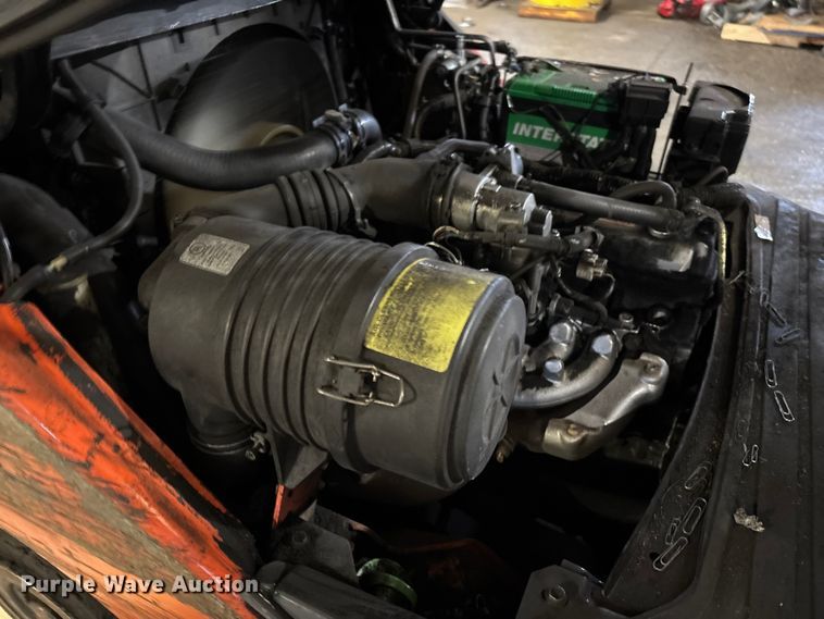 image for item FB5601 Toyota 8FGCU25 forklift