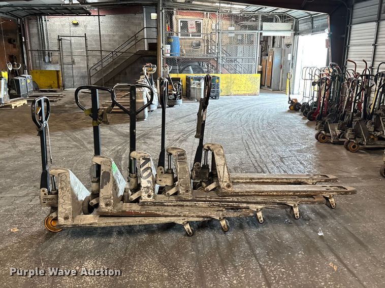 image for item FB5603 (5) Crown pallet jacks