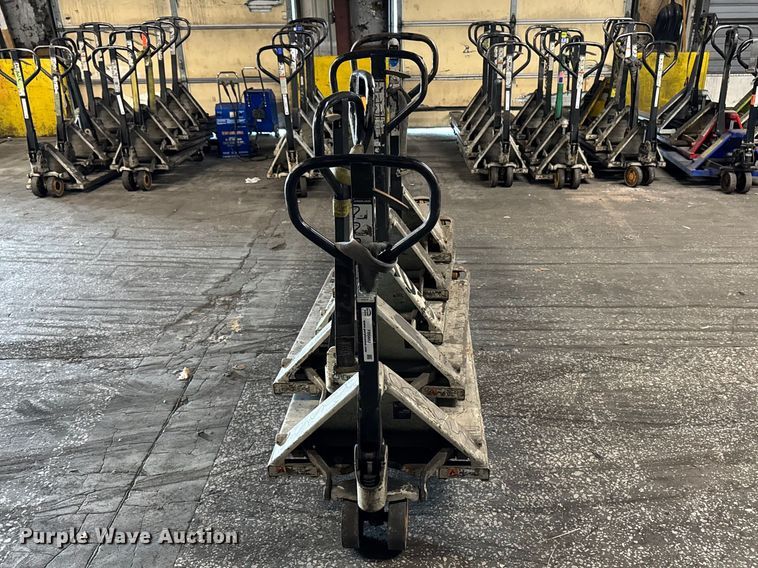 image for item FB5603 (5) Crown pallet jacks