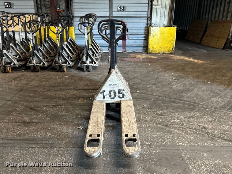 image for item FB5606 (5) Crown pallet jacks