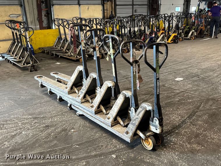 image for item FB5606 (5) Crown pallet jacks