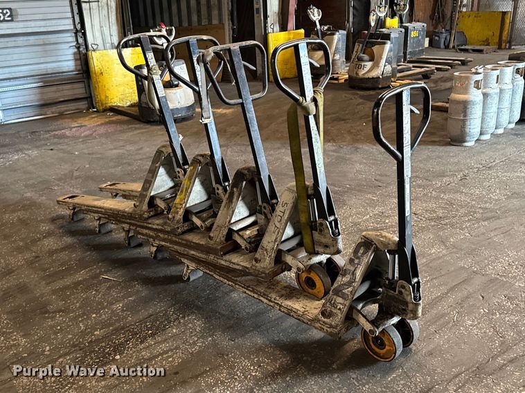 image for item FB5607 (5) Crown pallet jacks