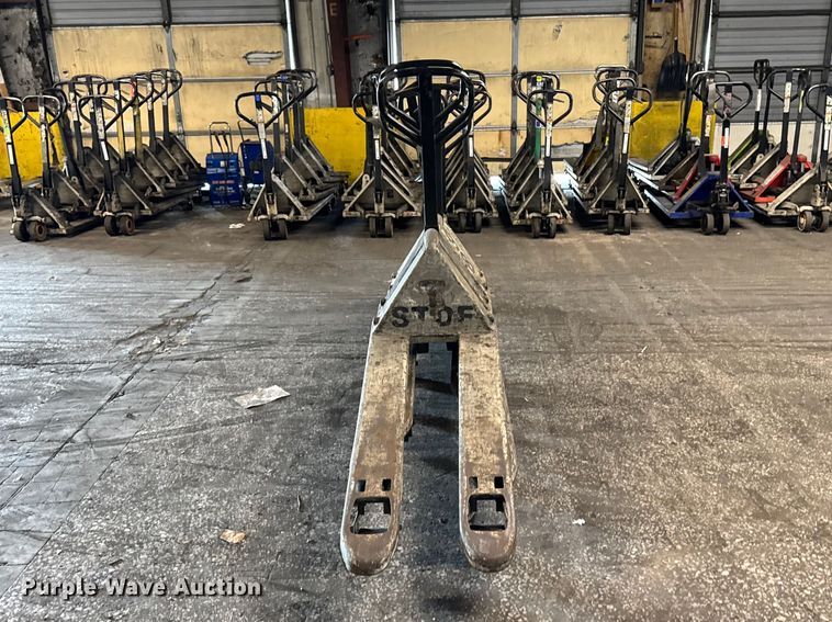 image for item FB5611  (5) Crown pallet jacks