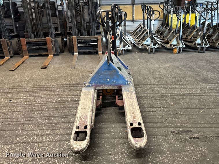 image for item FB5616 (5) pallet jacks
