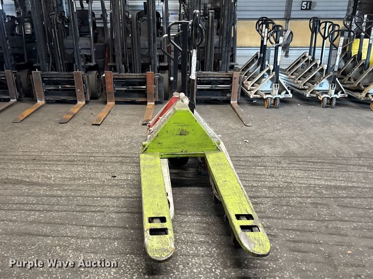 image for item FB5617 (5) pallet jacks