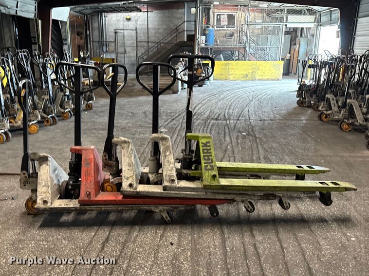 image for item FB5617 (5) pallet jacks