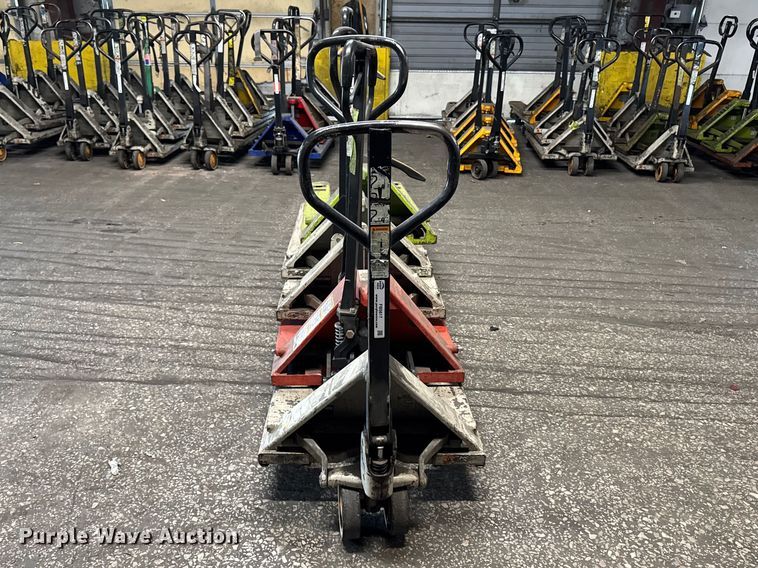image for item FB5617 (5) pallet jacks