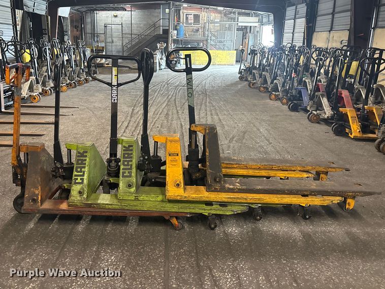 image for item FB5621 (5) pallet jacks