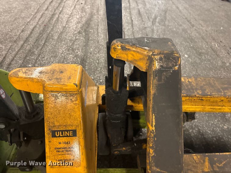 image for item FB5621 (5) pallet jacks