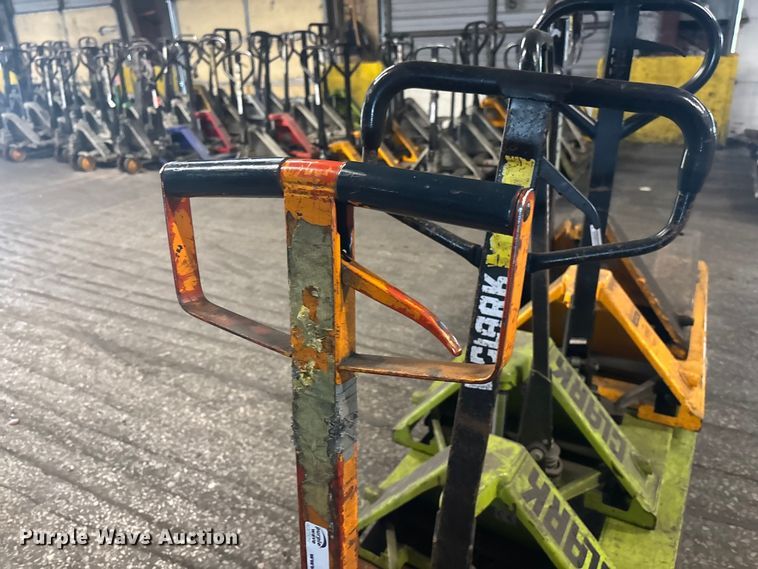 image for item FB5621 (5) pallet jacks