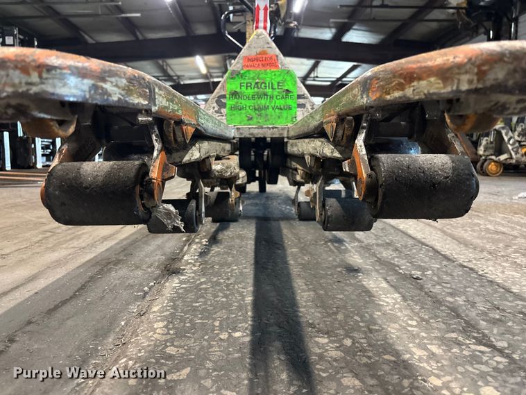 image for item FB5624 (4) Crown PTH50 pallet jacks