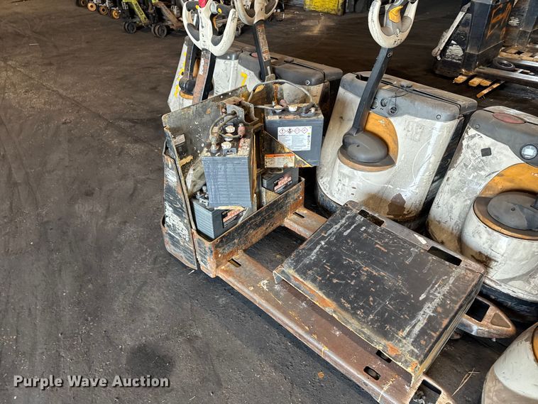 image for item FB5625 (14) Crown electric pallet jacks