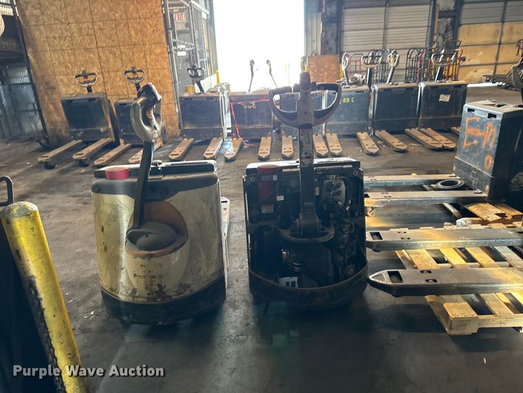 image for item FB5625 (14) Crown electric pallet jacks
