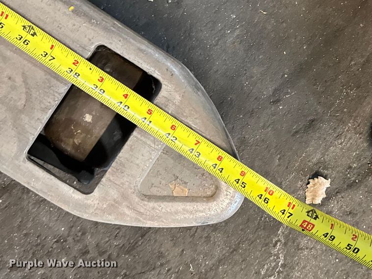 image for item FB5625 (14) Crown electric pallet jacks