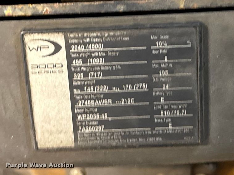 image for item FB5625 (14) Crown electric pallet jacks