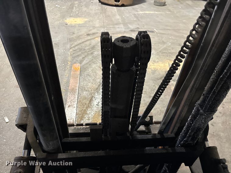 image for item FB5630 Toyota 7FGCU25 forklift