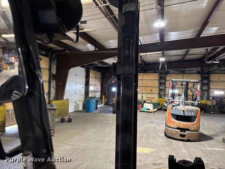 image for item FB5630 Toyota 7FGCU25 forklift