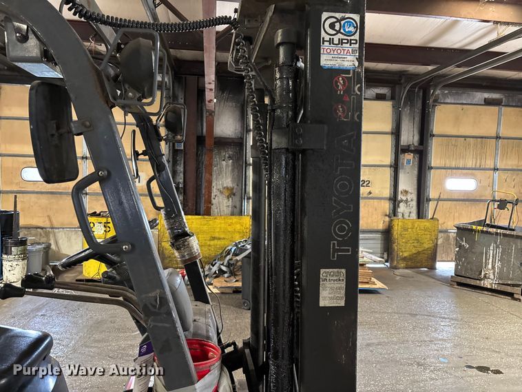 image for item FB5630 Toyota 7FGCU25 forklift