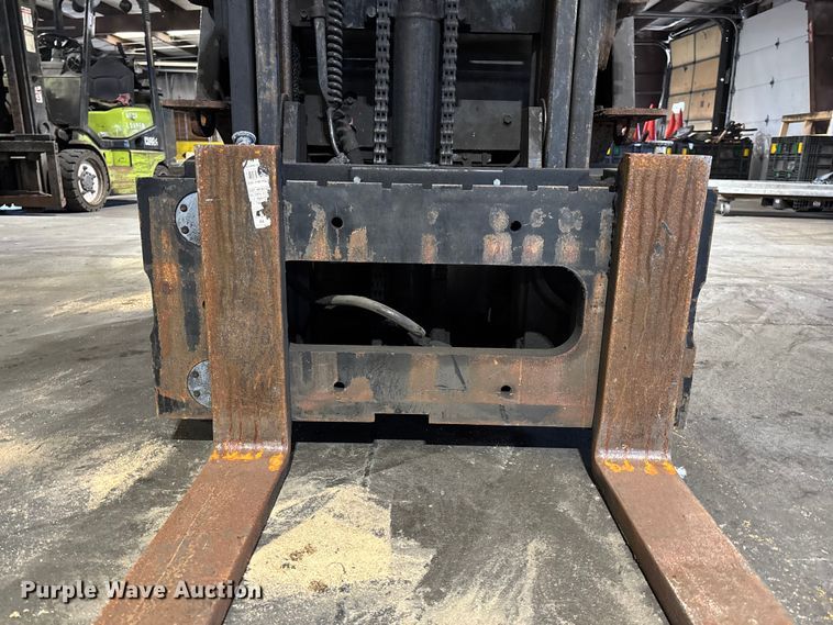 image for item FB5630 Toyota 7FGCU25 forklift