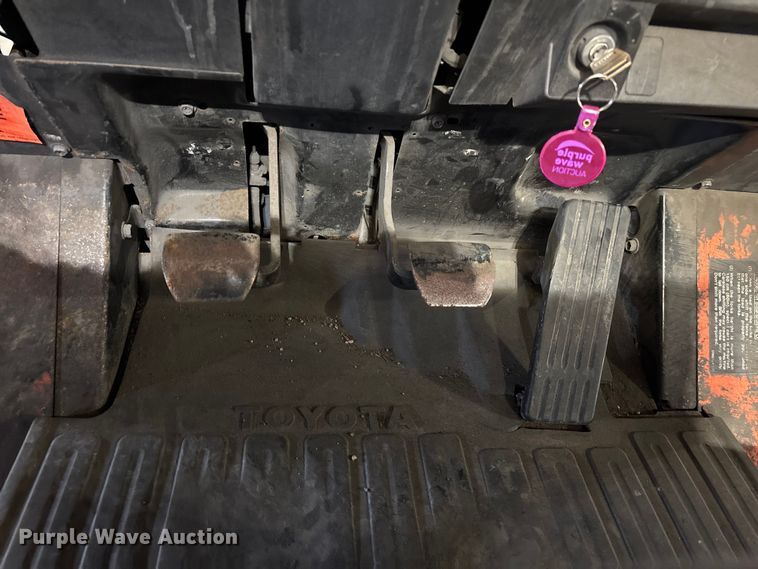 image for item FB5630 Toyota 7FGCU25 forklift