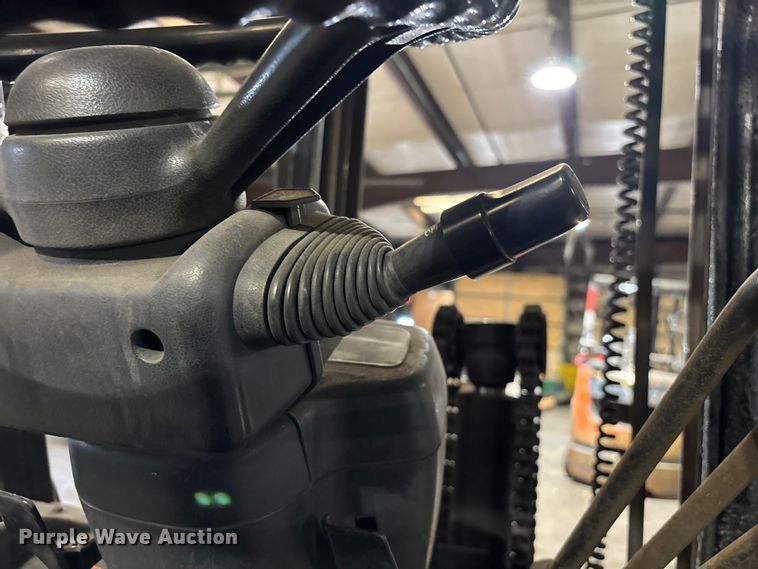 image for item FB5630 Toyota 7FGCU25 forklift