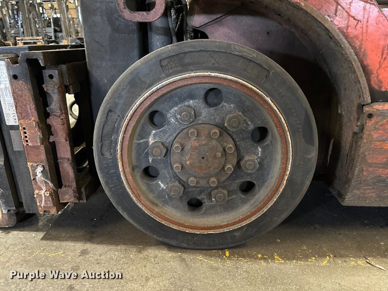 image for item FB5630 Toyota 7FGCU25 forklift