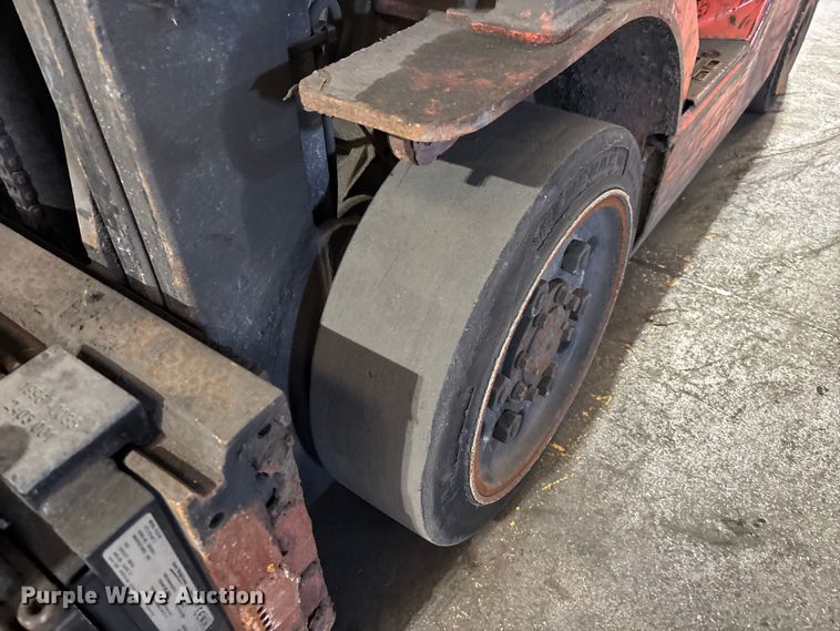 image for item FB5630 Toyota 7FGCU25 forklift