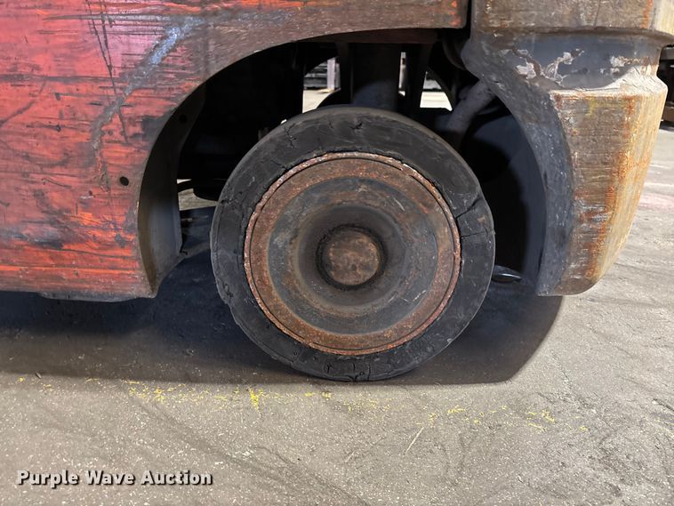 image for item FB5630 Toyota 7FGCU25 forklift