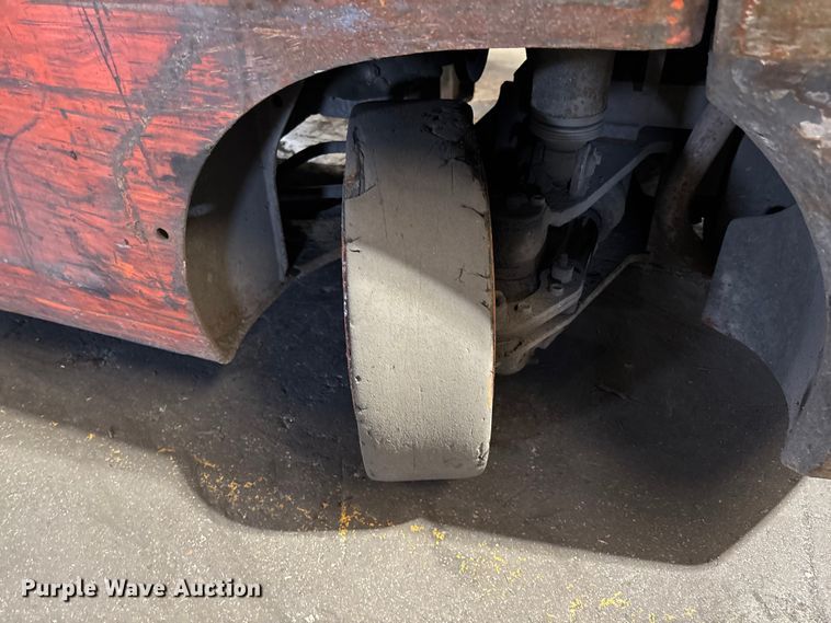 image for item FB5630 Toyota 7FGCU25 forklift