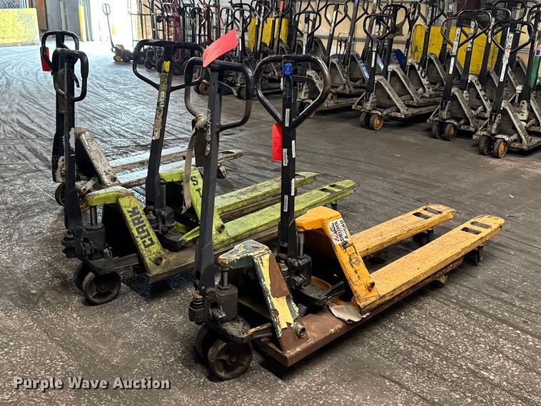 image for item FB5631 (5) pallet jacks