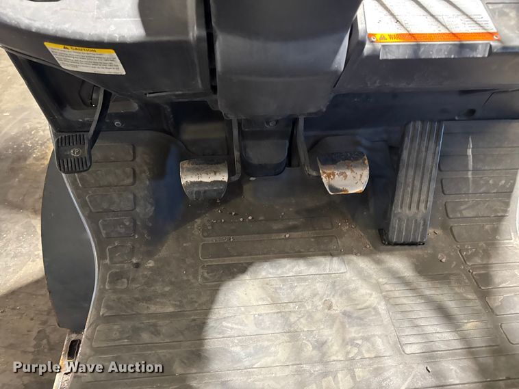 image for item FB5633 Toyota 8FGCU2S forklift