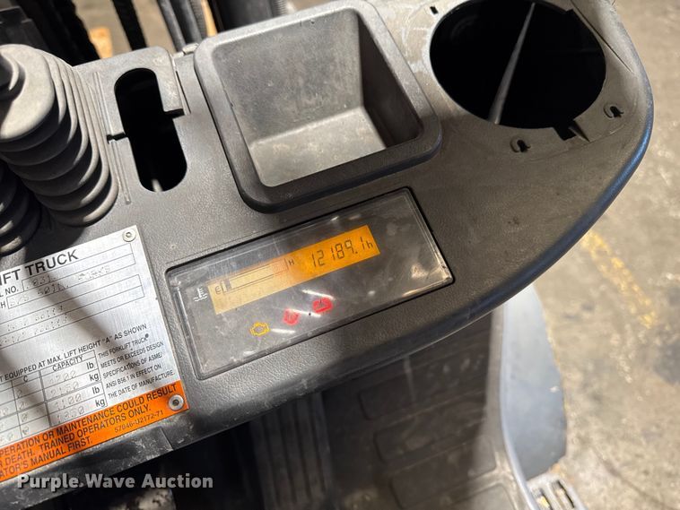 image for item FB5633 Toyota 8FGCU2S forklift