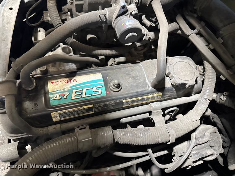 image for item FB5633 Toyota 8FGCU2S forklift