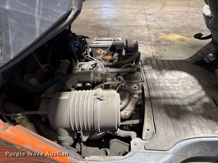 image for item FB5633 Toyota 8FGCU2S forklift