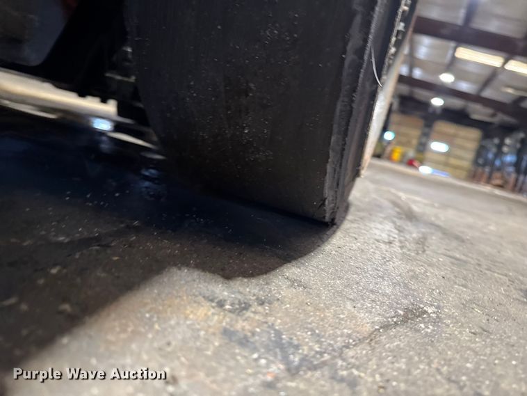 image for item FB5633 Toyota 8FGCU2S forklift