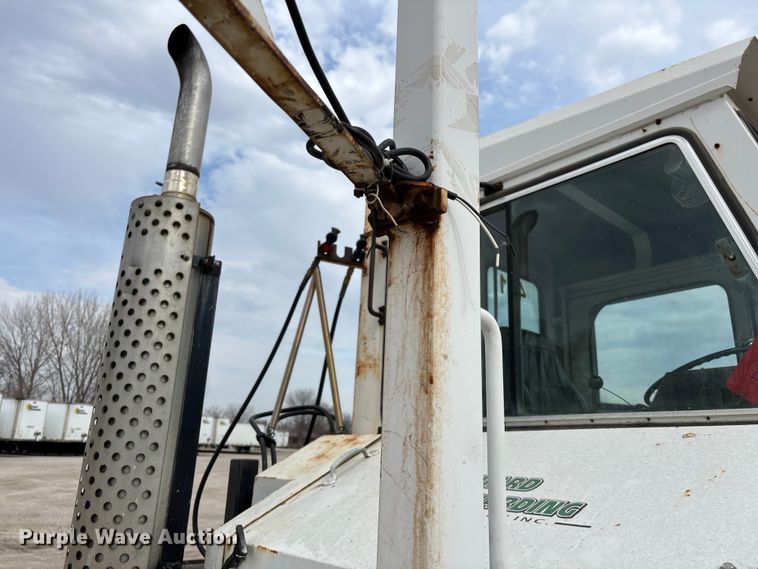 image for item FB5634 2002 Capacity TJ5000 yard truck