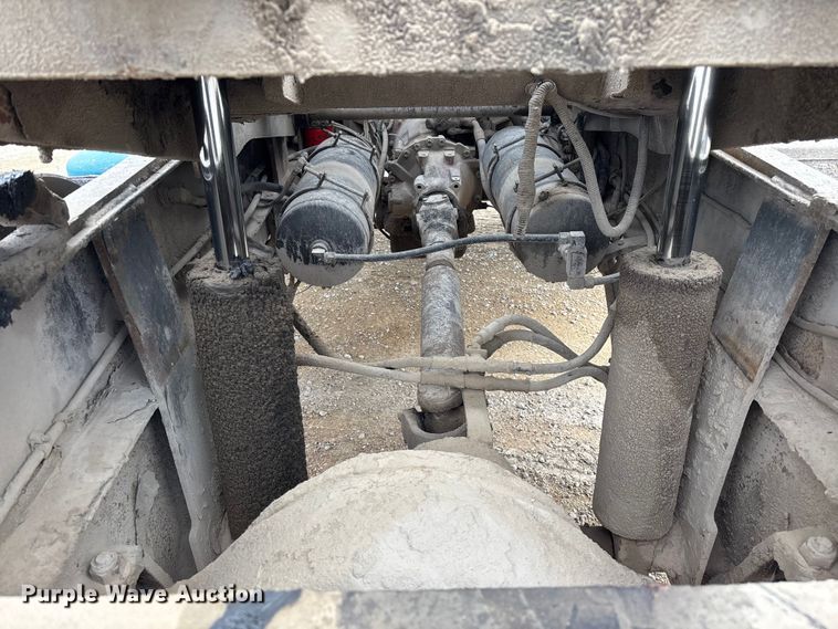 image for item FB5634 2002 Capacity TJ5000 yard truck