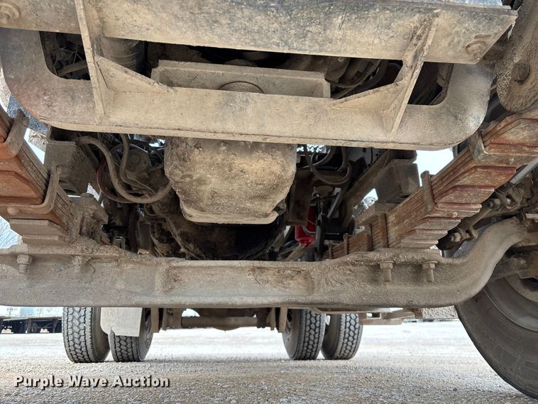 image for item FB5634 2002 Capacity TJ5000 yard truck