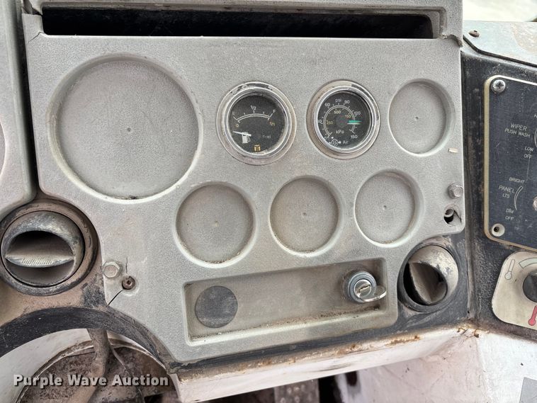 image for item FB5634 2002 Capacity TJ5000 yard truck