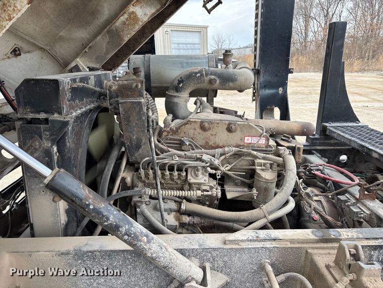 image for item FB5634 2002 Capacity TJ5000 yard truck