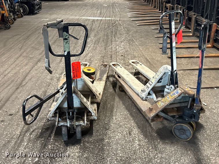 image for item FB5635 (4) pallet jacks