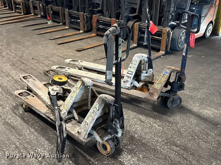 image for item FB5635 (4) pallet jacks