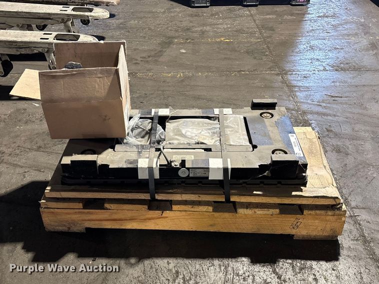 image for item FB5636 2021 Avery Weigh-Tronix FLSC-05 forklift Scale