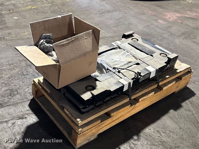 image for item FB5636 2021 Avery Weigh-Tronix FLSC-05 forklift Scale