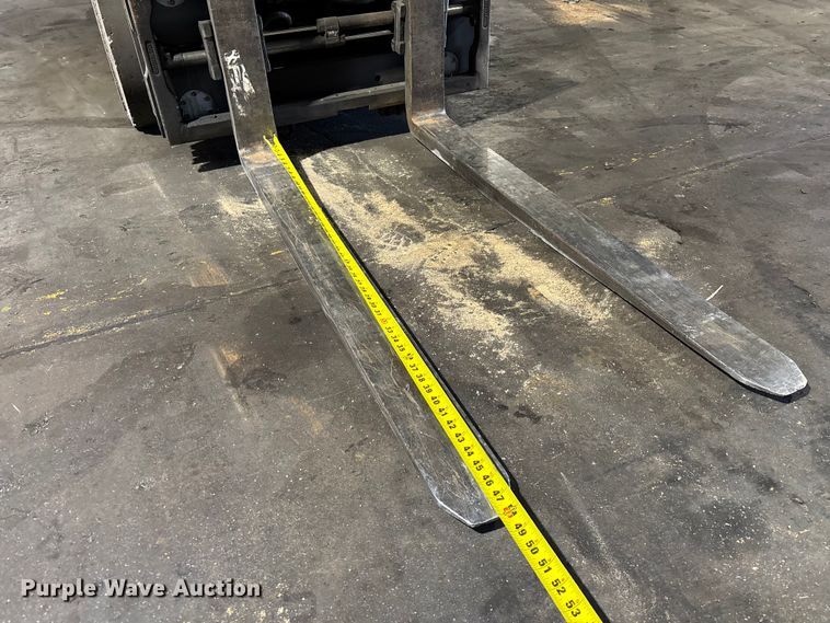 image for item FB5637 Toyota 8FGCU25 forklift