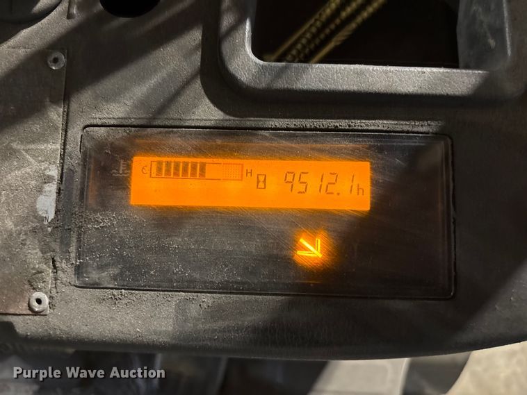 image for item FB5637 Toyota 8FGCU25 forklift